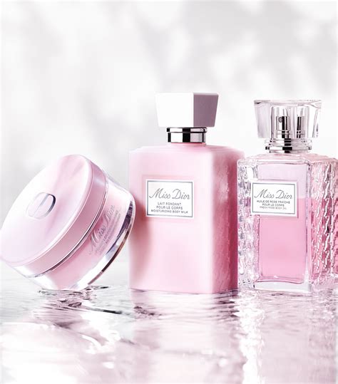 miss dior powdery scent|miss dior website.